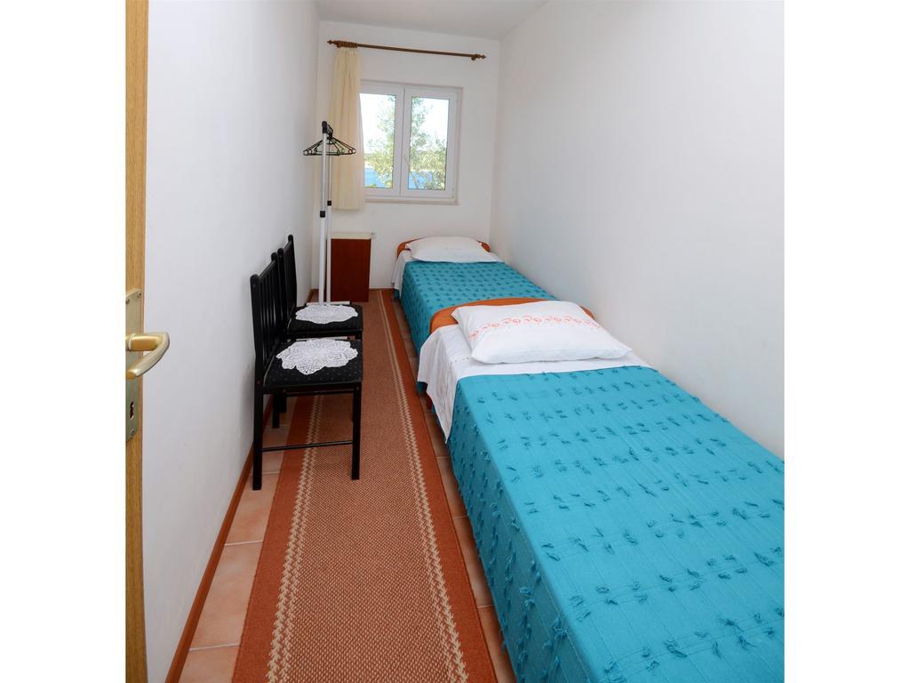 Apartments Marijo Севид Екстериор снимка